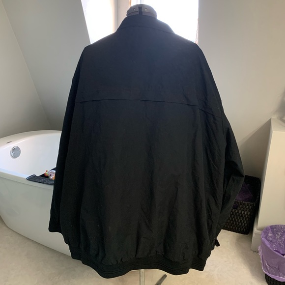 Men’s Black Light Jacket - Picture 2 of 3